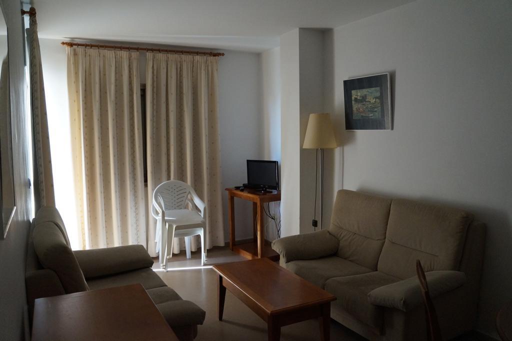 Apartamentos Proamar Torre Del Mar Eksteriør billede